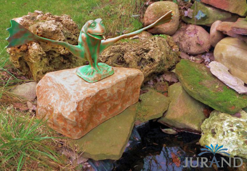 Wasserspeier Brunen Figur Steinfigur für Garten Deko Teich
