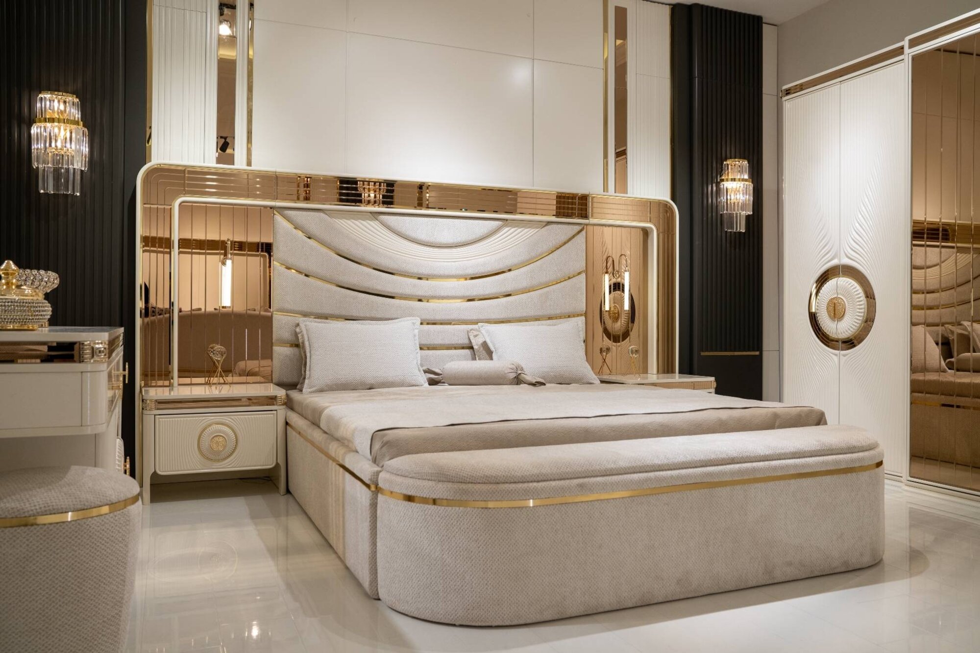 Schlafzimmer-Set Weiß modern mit Bett Nachttischen und Bank