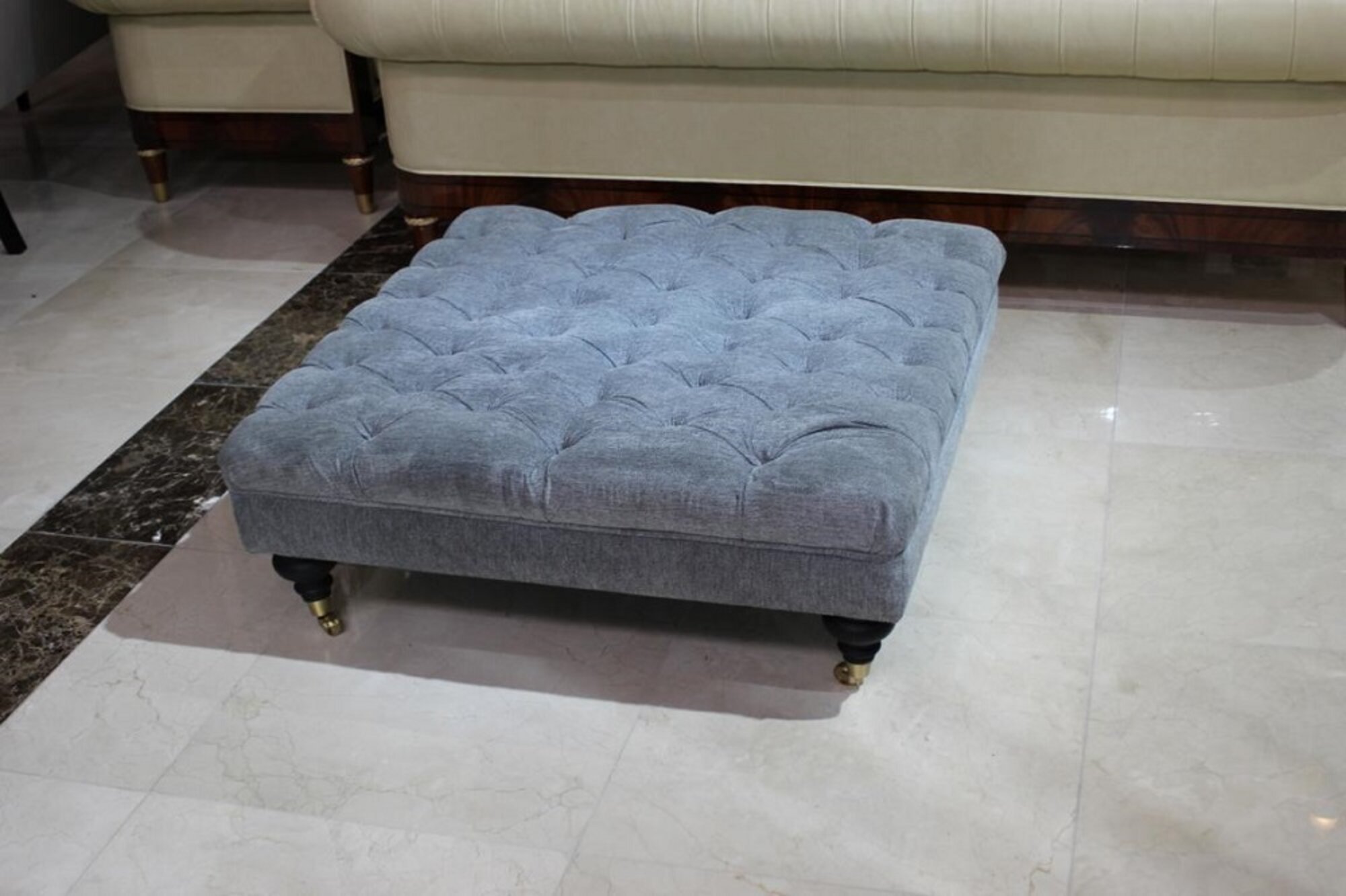 Chesterfield Hocker Fußhocker Sitzhocker Sitzpouf Wohnzimmer Pufa Textil Sofort Chesterfield Hocker Fußhocker Sitzhocker Sitzpouf Wohnzimmer Pufa Textil Sofort