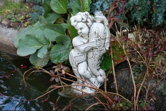 Gartenfigur Engel Fontaine 42cm Teichfigur Menschen Steinguss