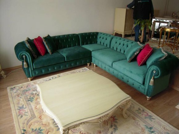 Grüne Chesterfield Textil Sofa Designer Couch Polster Sofas Couchen