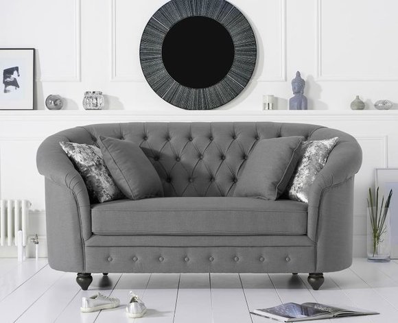 Klassische Textil Couch - Graue Chesterfield Stoff Sofa 2 Sitzer Neu