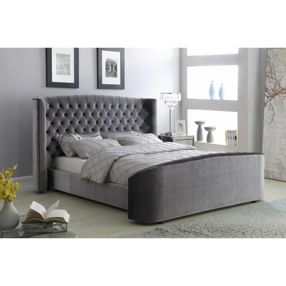 Designer Bett Schlafzimmer Betten Leder Textil Hotel Luxus Samt Polster