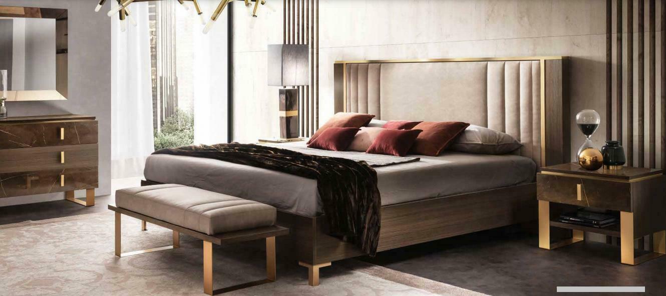 Klassisches 4tlg Schlafzimmer Modernes Set Bett Nachttisch Kommode
