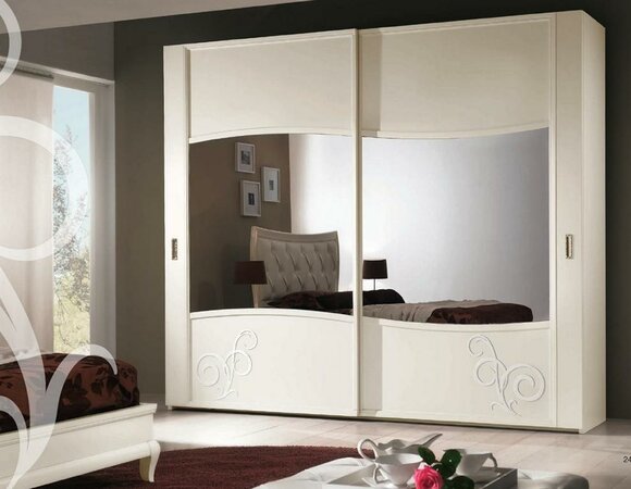 Luxus Kleiderschrank mit Schiebetüren Schlafzimmer Kleiderschrank Holz Kleiderschränke Design