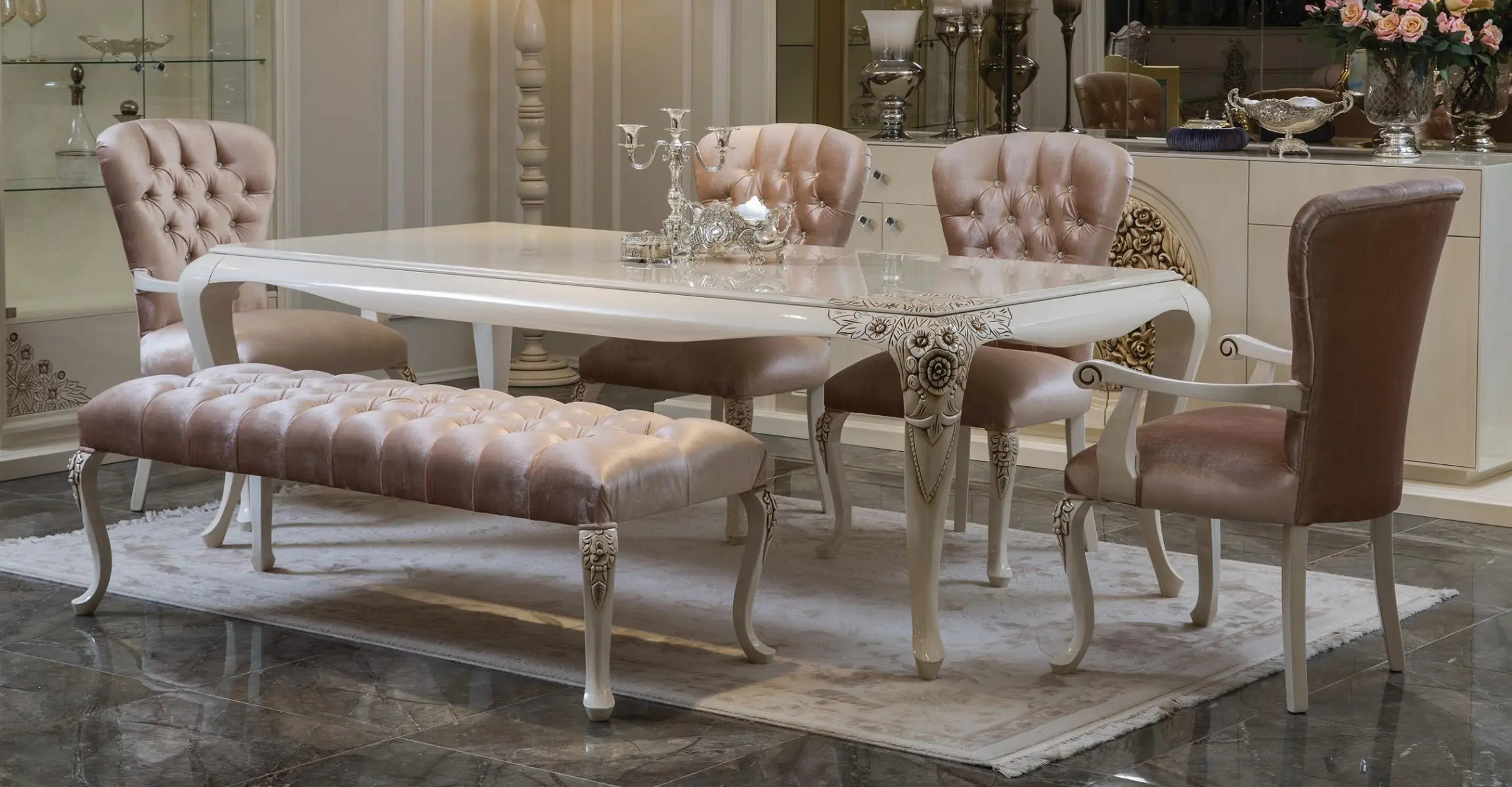 Klassische Esszimmer Garnitur Tisch Stuhl Set Hocker Essgarnitur 6tlg