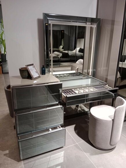 Moderner luxus Schminktisch mit elegantem Hocker 2tlg. Konsole Tisch Neu Grau