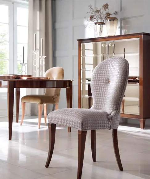 Luxus Esszimmerstuhl Stuhl Sessel Sitzer Esszimmer Stühle Modern Grau