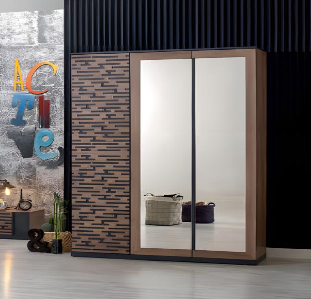 Brauner Holzschrank im eleganten Design