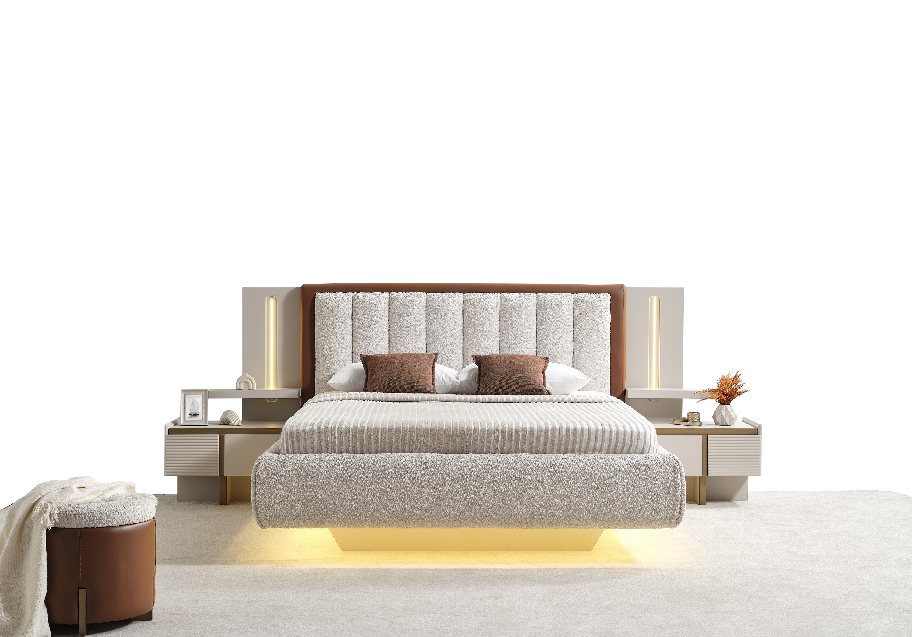 Schlafzimmer-Set in Beige aus Holz mit Bett, Nachttischen und Hocker