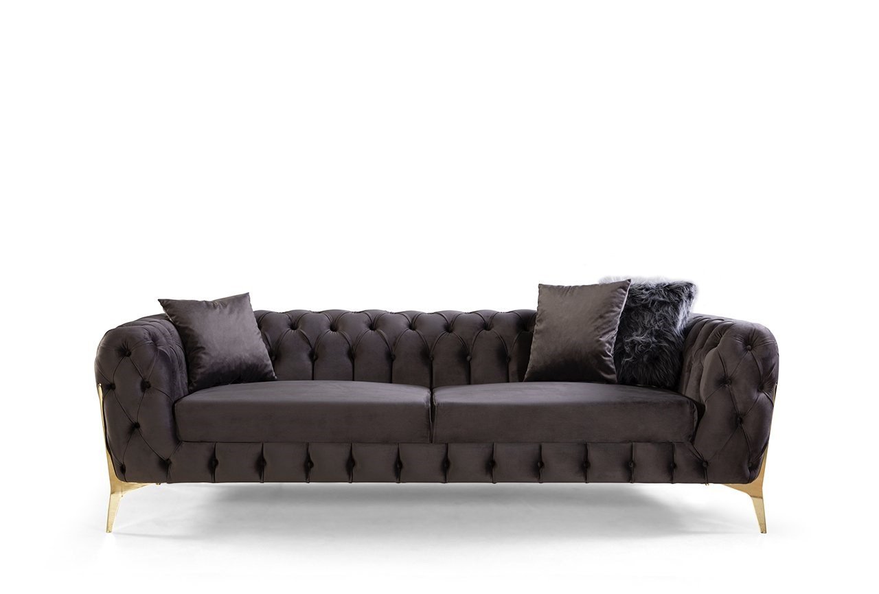 Schönheit, die sich in jedem Element des Sofas widerspiegelt