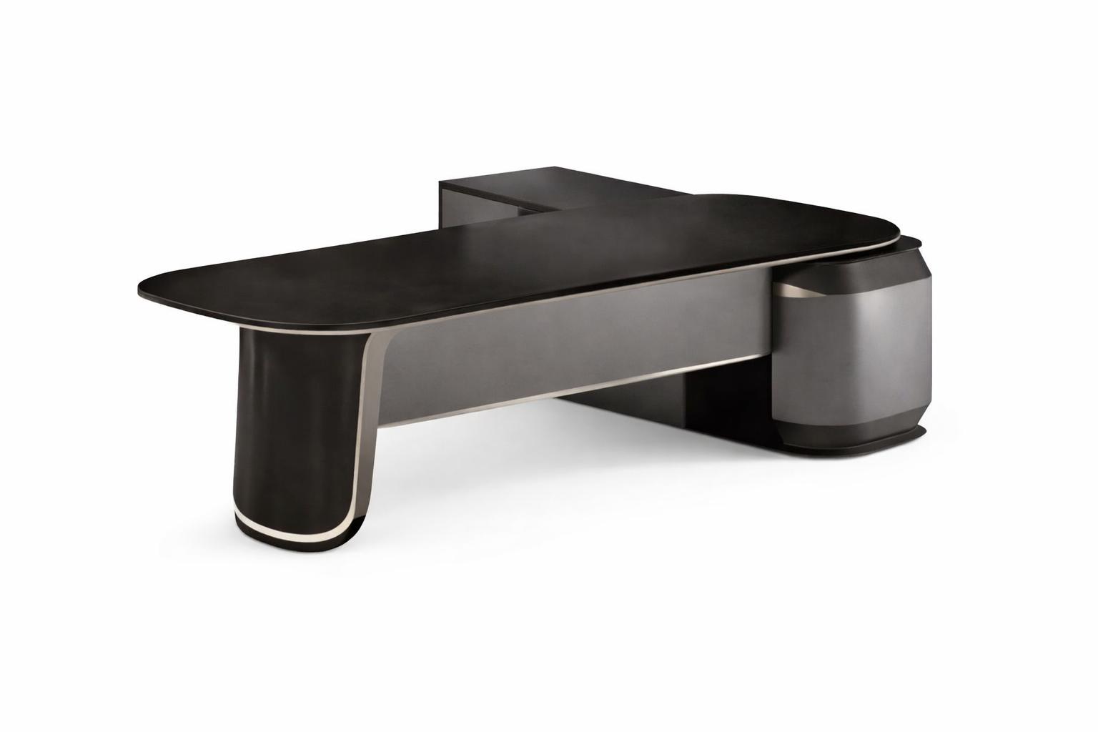 Moderner Chefschreibtisch in Schwarz mit Runddesign und Ablagefläche