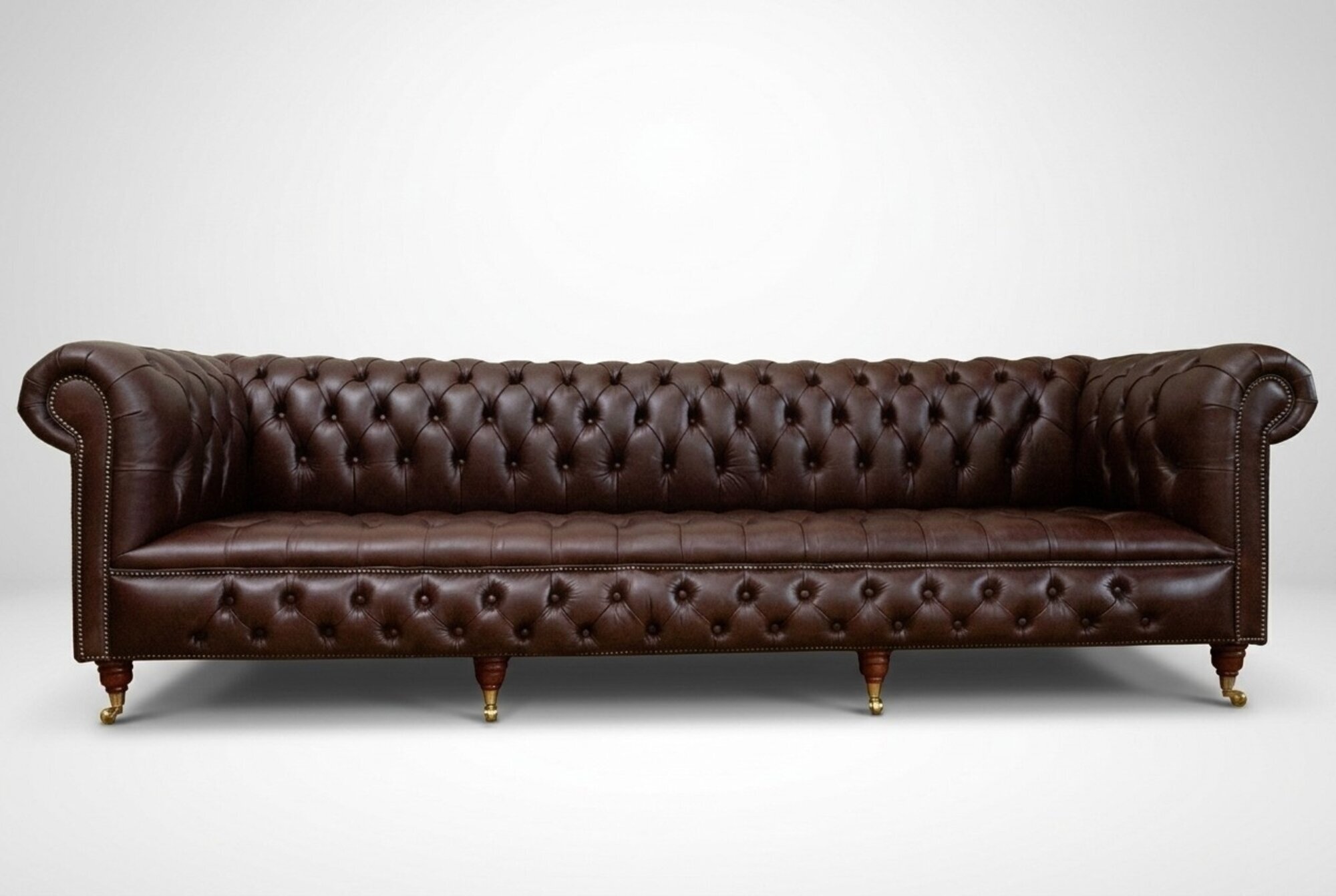 Chesterfield 4 Sitzers Klassische Luxus Barock Rokoko Sofa Couch