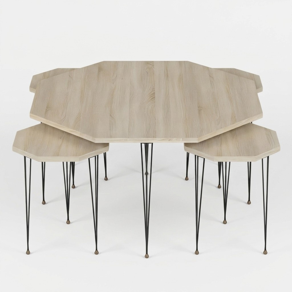 Eleganter Holz-Couchtisch mit Beistelltischen in Braun