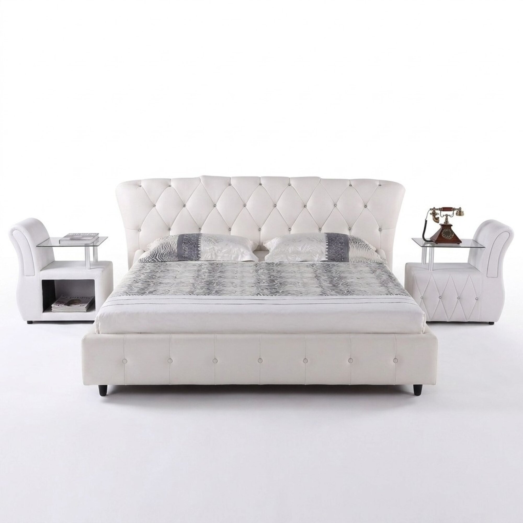 Gepolstertes Designer Bett Schlafzimmer Textil Leder Polster Betten 180x200cm