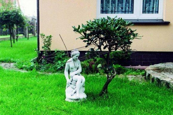 Damen Figur Statue Figuren Statuen Skulptur Skulpturen Garten