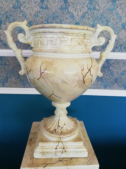 Hochwertige Designer Vase Medusa Vasen Kelch Antik Stil Dekoration