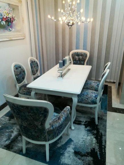 Esstisch designer Sitz Lehnstühle Stuhl Garnitur Tisch + 4 Stühle Set