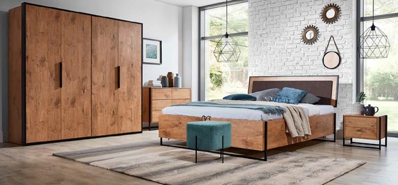 Komplettes Schlafzimmer Set Betten Kleiderschrank Bett Kommode