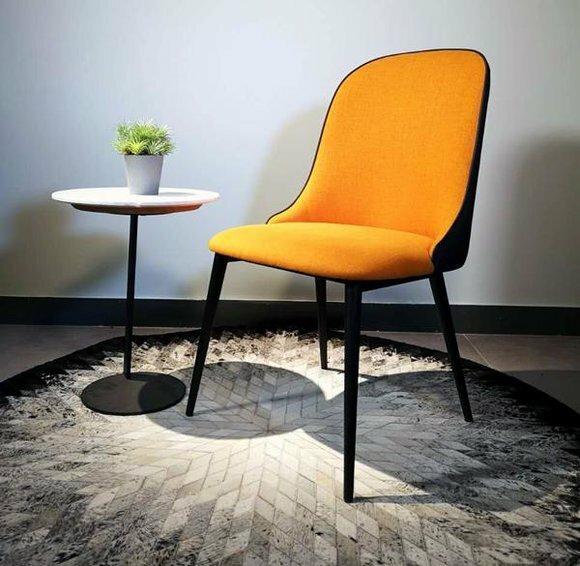 Sessel Metall Polster Lounge Club Stuhl Sitz Relax Luxus Zimmer Warte