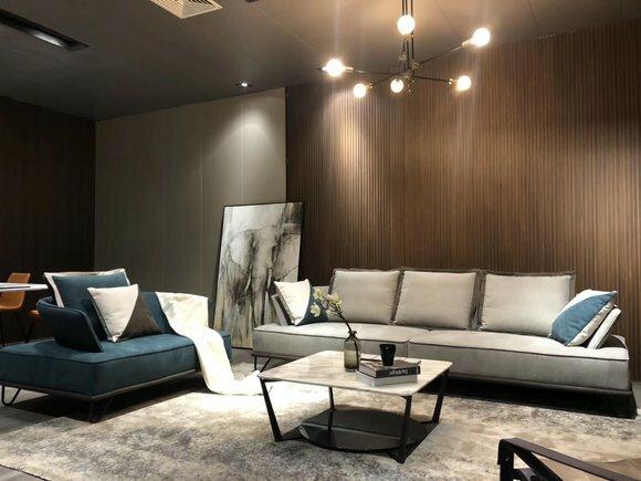 Italy Design Luxus Sofa Sitz Polster XXL Big 3 + 1 Sitzer Garnituren Neu Couch