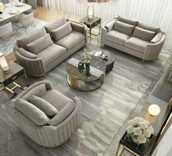Dreisitzer Couch Polster Design Chesterfield Sofa 3er Sitz Sofas Zimmer Grau Neu