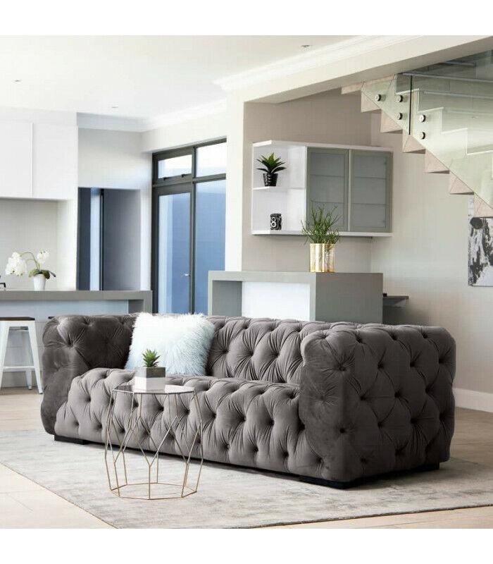 Chesterfield Dreisitzer Couch Gepolsterte Stil Möbel Samt Stoff Bezug