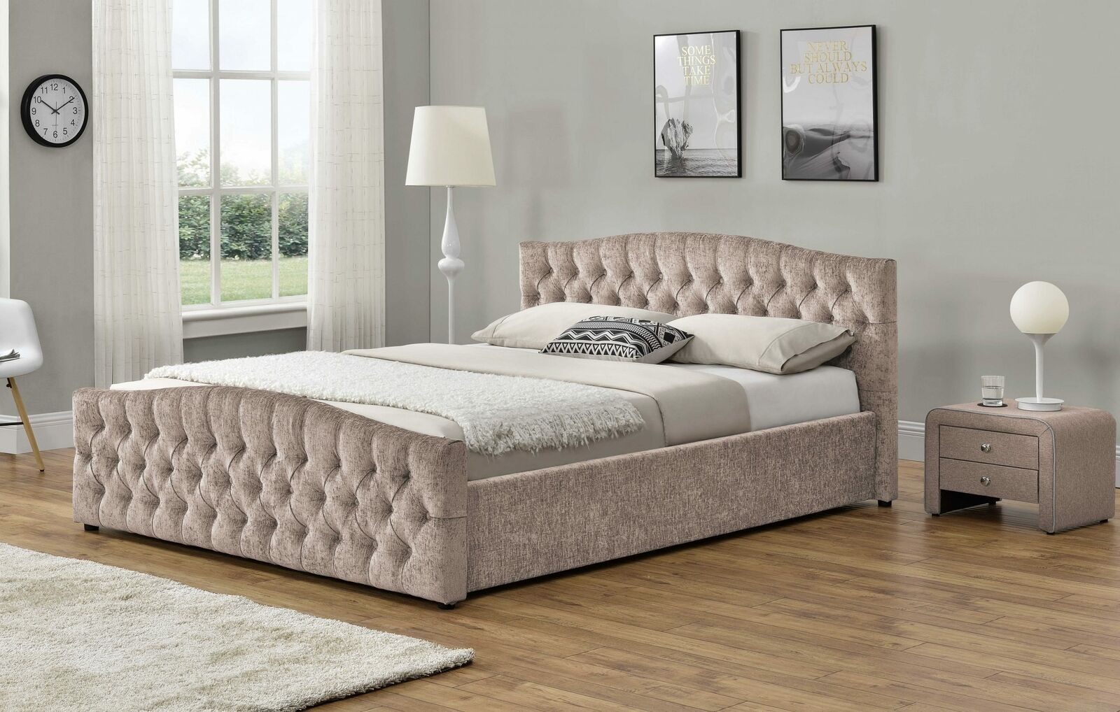 Gepolstertes Designer Bett Leder Textil Polster Betten 180x200cm Schlafzimmer
