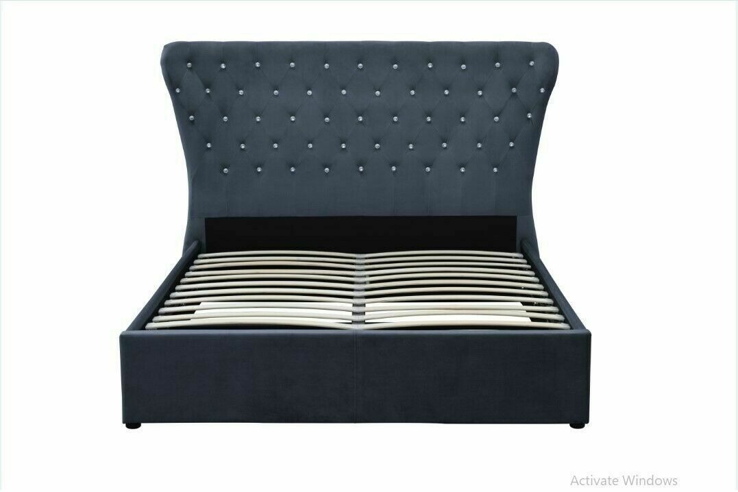 Chesterfield Bett Design Schlafzimmer Englische Betten 200x200cm Textil