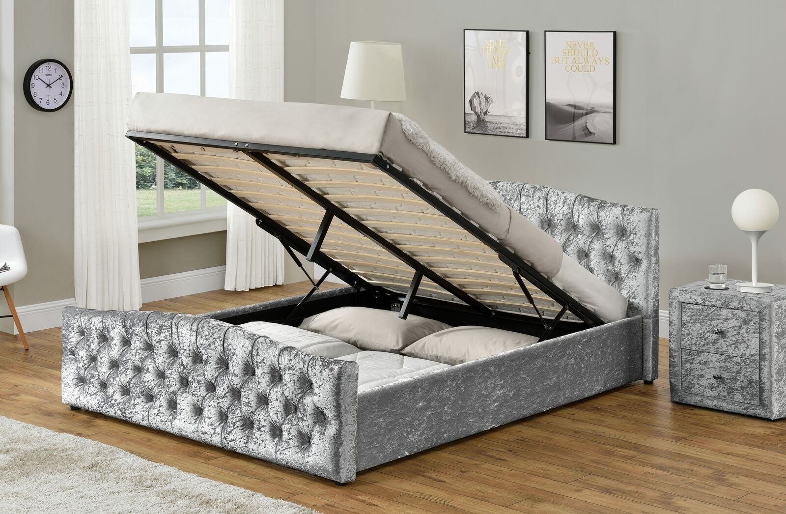 Chesterfield Bett Design Schlafzimmer Englisches Polster Betten 200x200cm