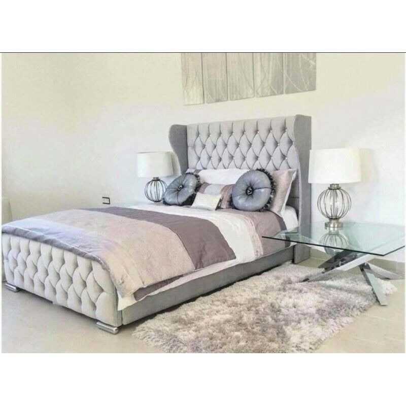 Chesterfield Design Bett Textil Samt Polster Leder Hotel Betten Schlafzimmer