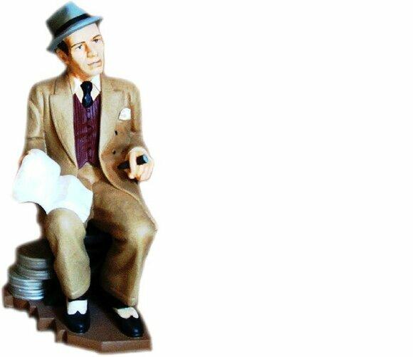 Design Regisseur Figur Statue Skulptur Figuren Skulpturen Dekoration