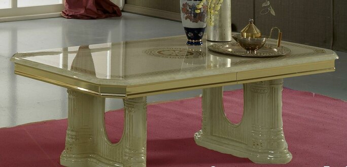 Klassischer Luxus Designer Couchtisch Sofa Wohnzimmer Tisch Beistell