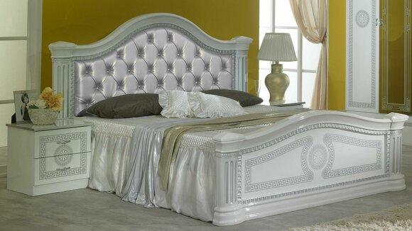 Designer Bett Schlafzimmer Klassische Betten Holz Hotel Luxus Polster Sitz