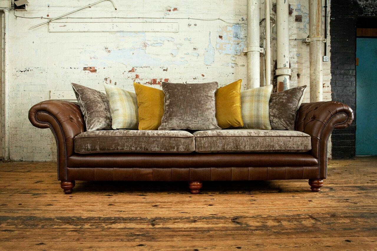 klassische Chesterfield Sofa 4 Sitzer Sofas Couchen Leder Braun Design