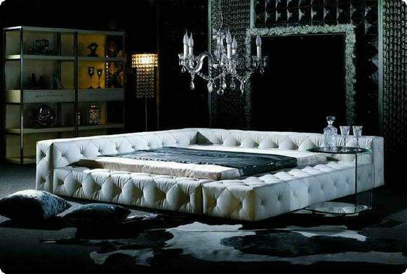 Chesterfield Luxus Designer Bett mit Kristallsteinen 200x200cm Betten Sofort