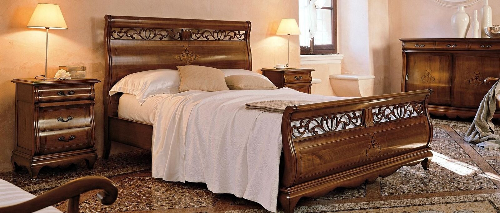Doppelbett 2 Nachttische Massivholz Schlafzimmermöbel Massivholz Set