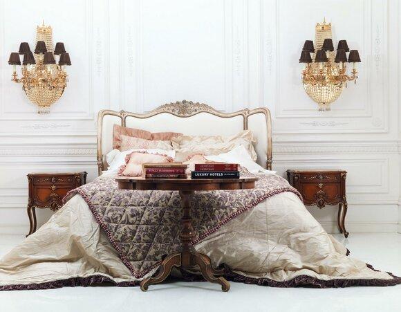 Klassisches Bett Doppelbett Chesterfield Luxus Möbel Italienische Einrichtung