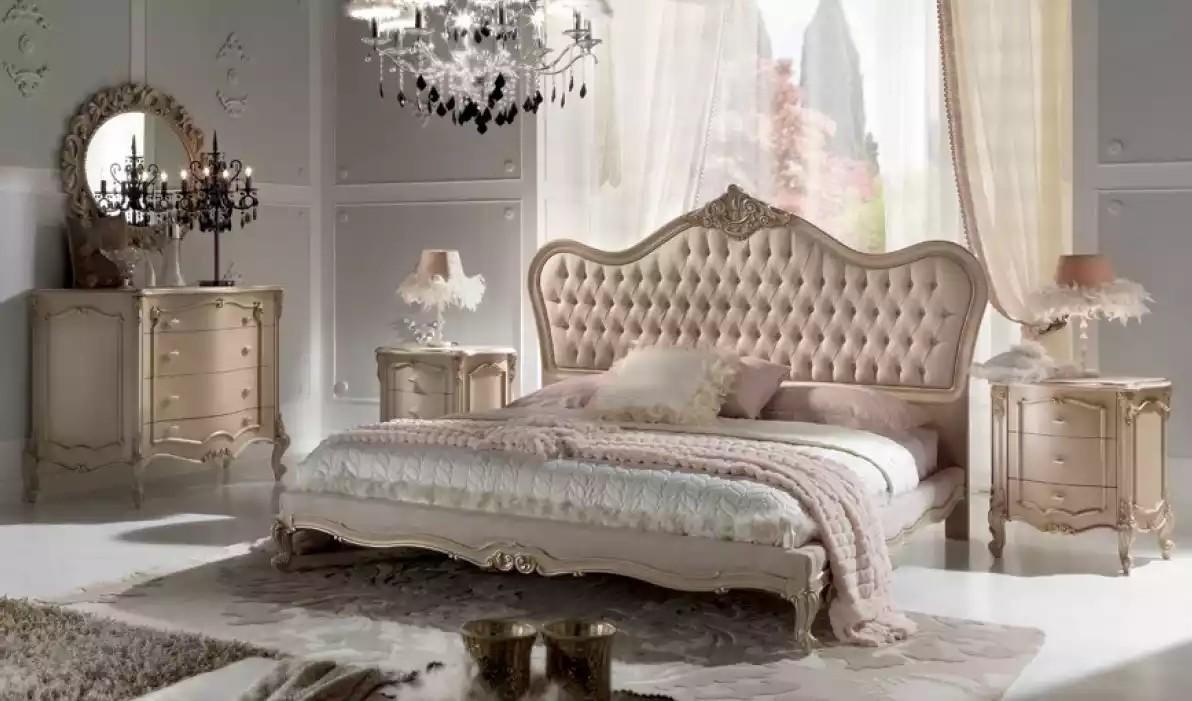 Bett Schlafzimmer Set Design Luxus 2x Nachttische Italienische Stil 4tlg