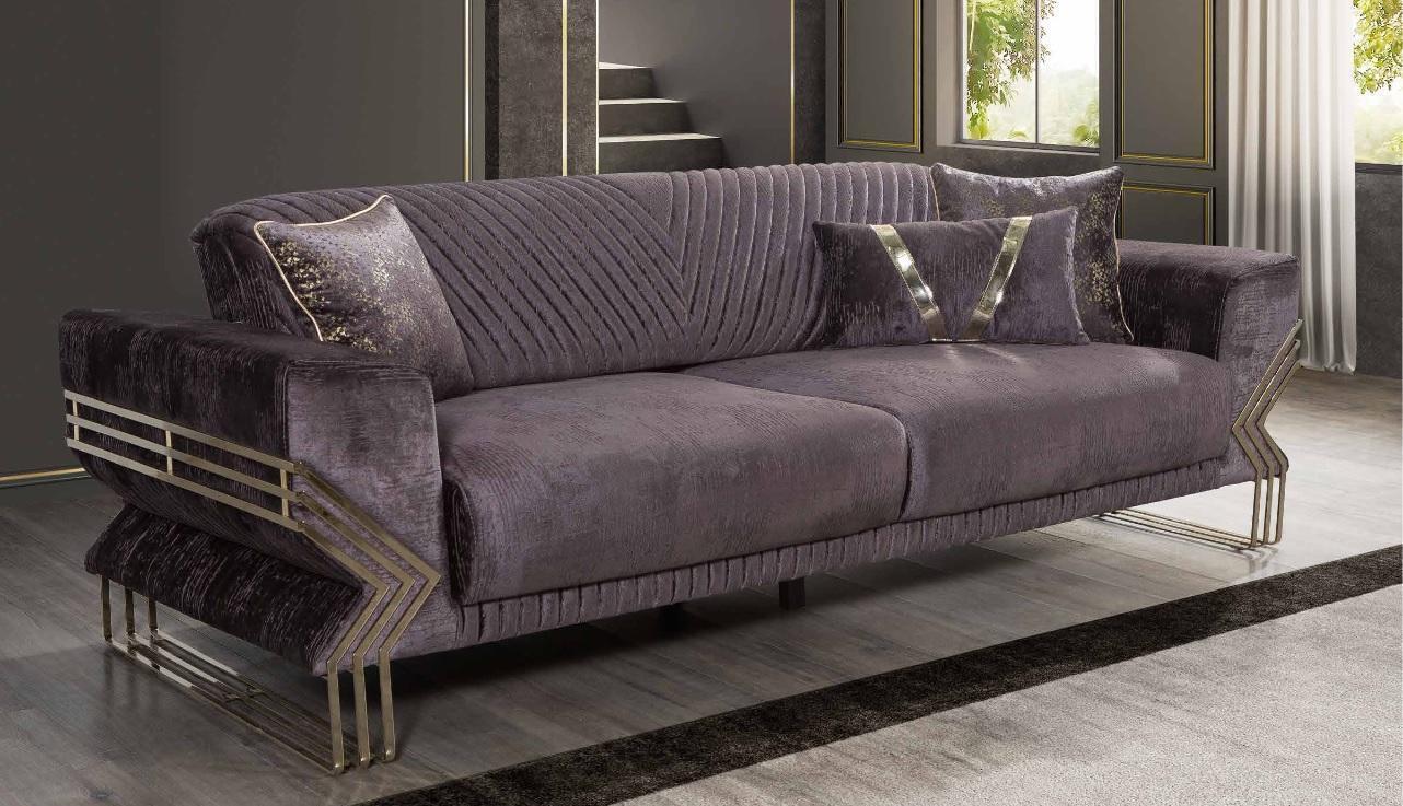 Eleganter Dreisitzer Moderne Wohnzimmer Luxus Couch Polster 3 Sitzer