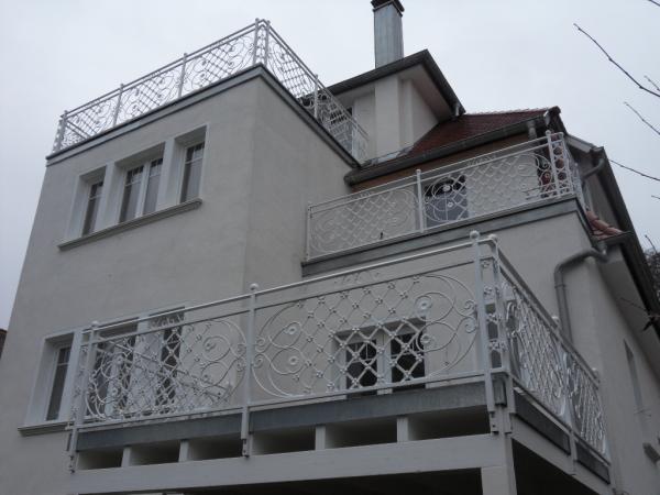 Klassische Geländer Handgefertigte Balkon Treppen Schmiedezaun Zaun 1lfm #380