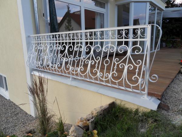 Klassische Geländer Handgefertigte Balkon Treppen Schmiedezaun Zaun 1lfm #339