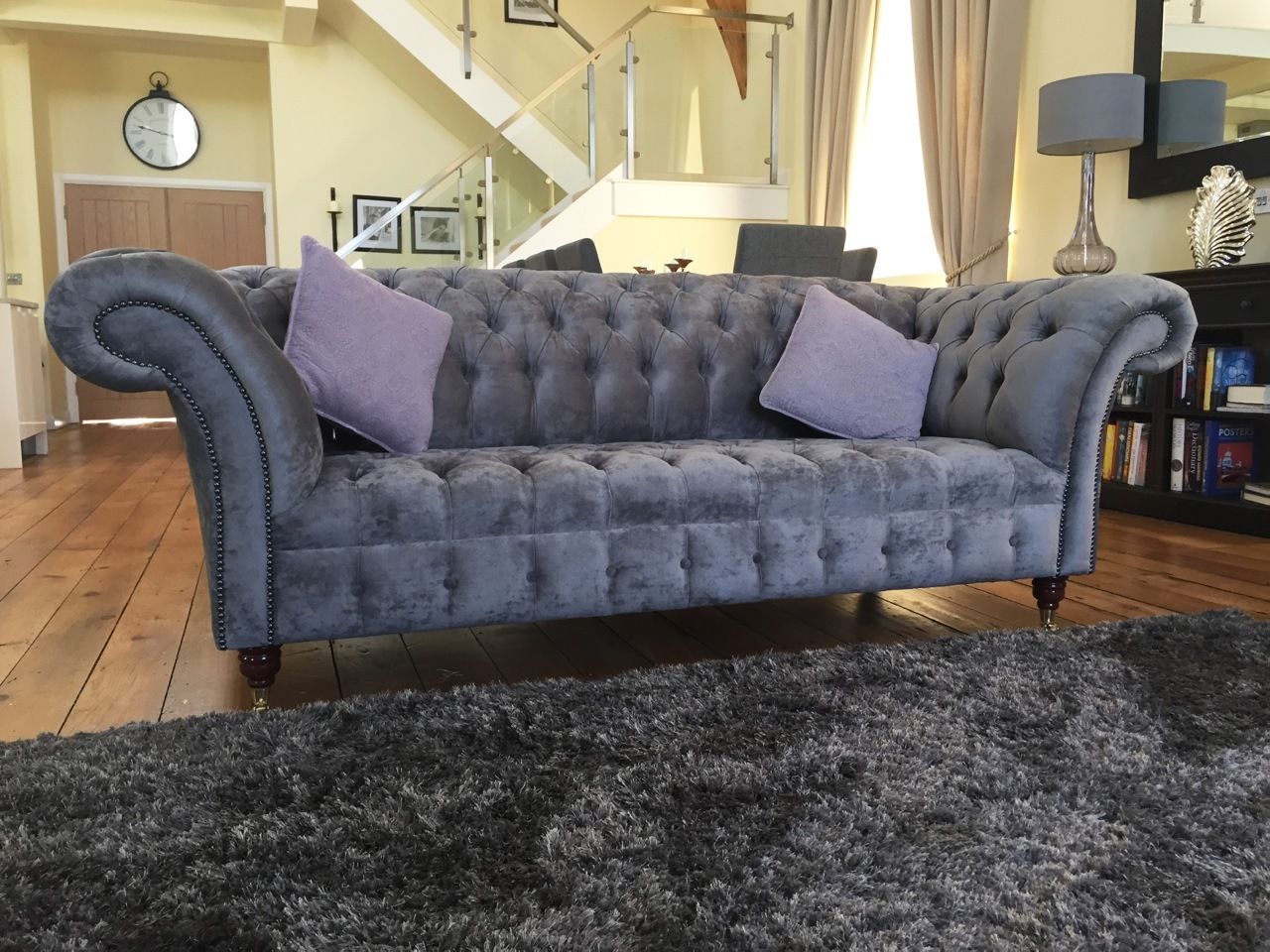 Chesterfield Textil Sofa Couch 3 Sitzer Polster Sitz Garnitur XXL Sofas Big Neu