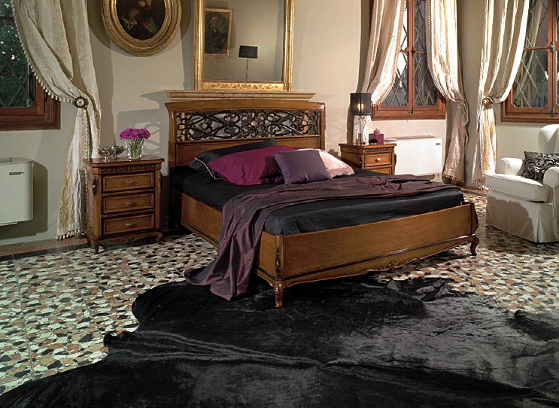 Bett Doppelbett Schlafzimmer Massivholz Vaccari cav giovanni Möbel