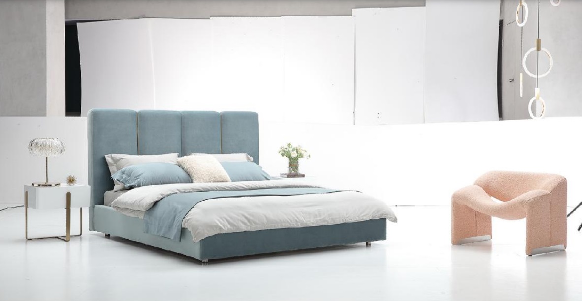 Schlafzimmer 3 tlg. Set Bett 2x Nachttisch Konsole Polster Betten Doppel Hotel