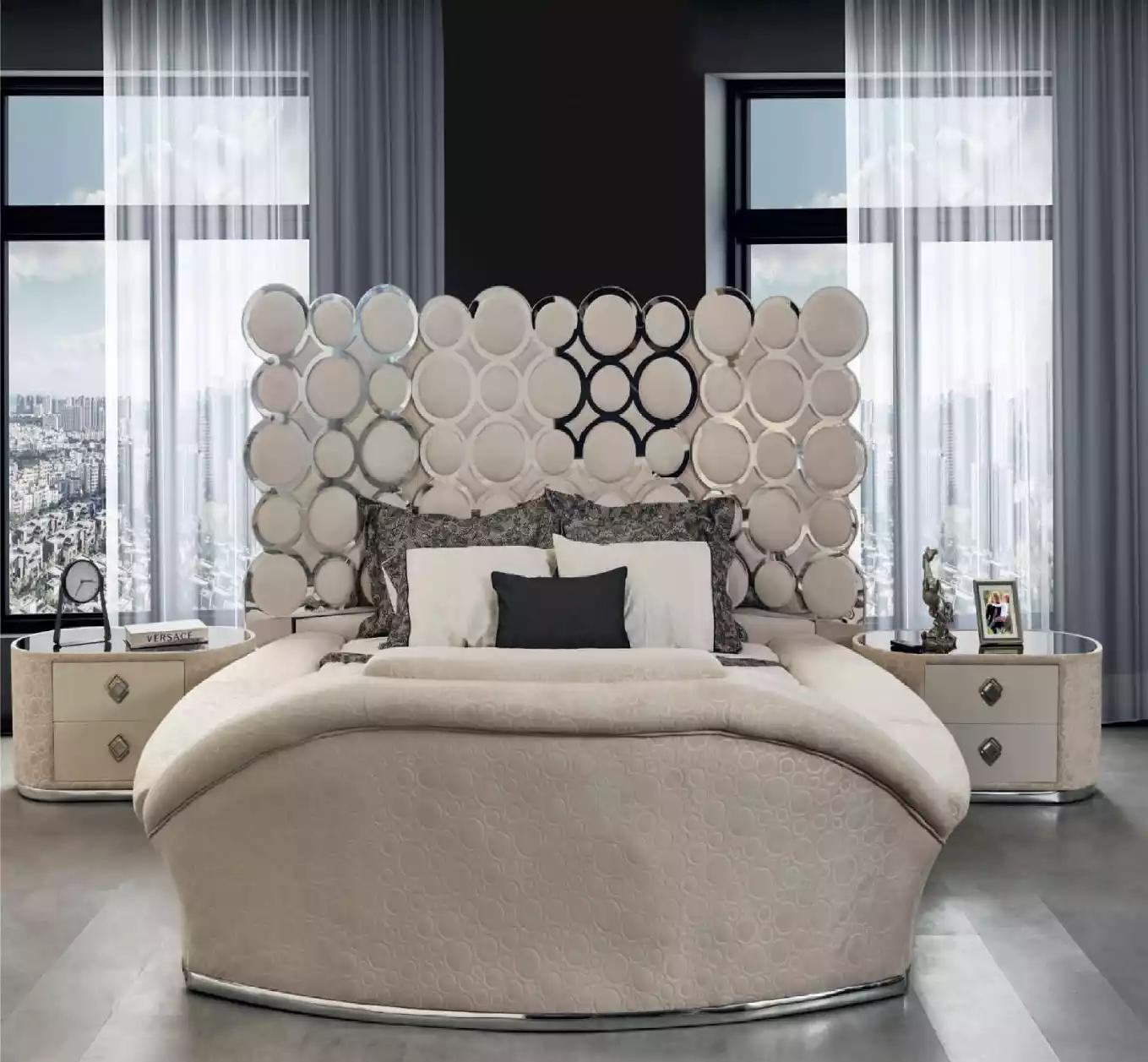 Designerbett Luxus Textilbetten Schlafzimmer Doppelbett 200x200cm Bettrahmen