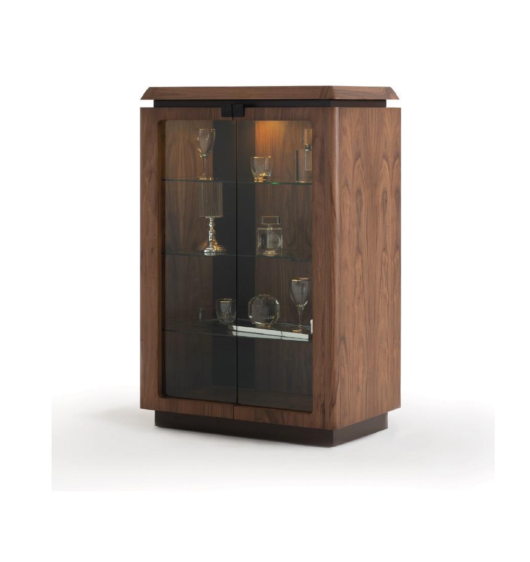 Luxus Holz Vitrine Anrichte Design Schränke braun Möbel