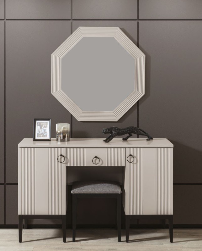 Schminktisch mit Spiegel Schlafzimmer Set Modern Design Luxus
