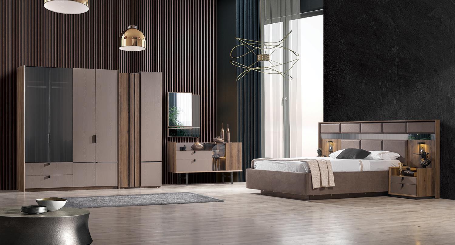 Exquisites Schlafzimmer-Set Bett 2 Nachttische Schminktisch Schrank