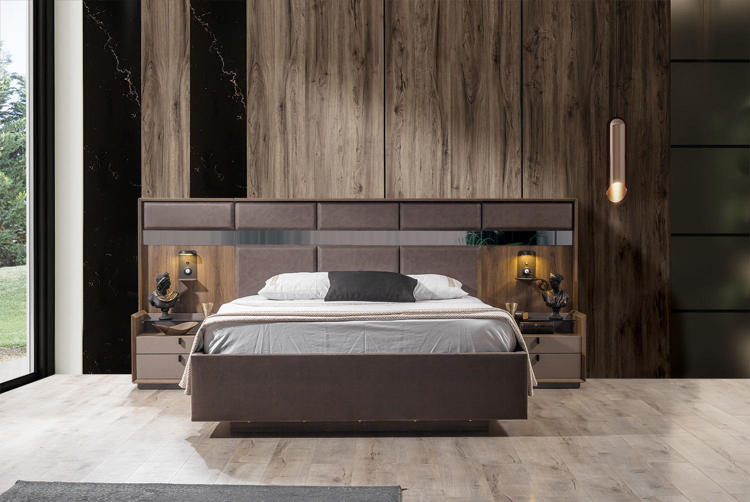 Luxuriöses Schlafzimmer Set Braunes Doppelbett 2x Nachttische 3tlg